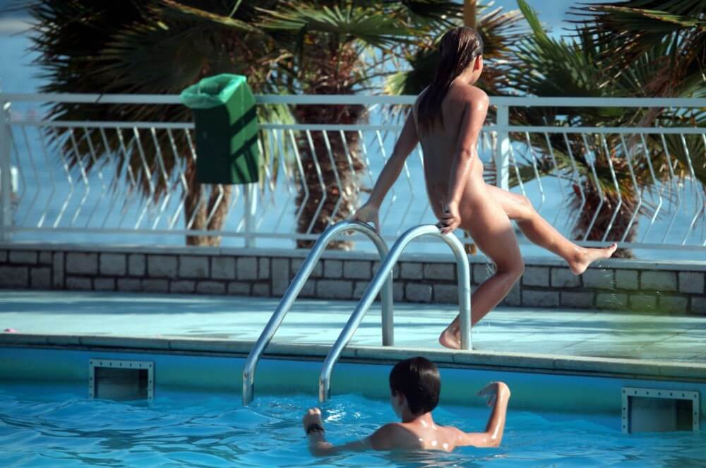 [PNuDL] Pool Assortment Nudism Life