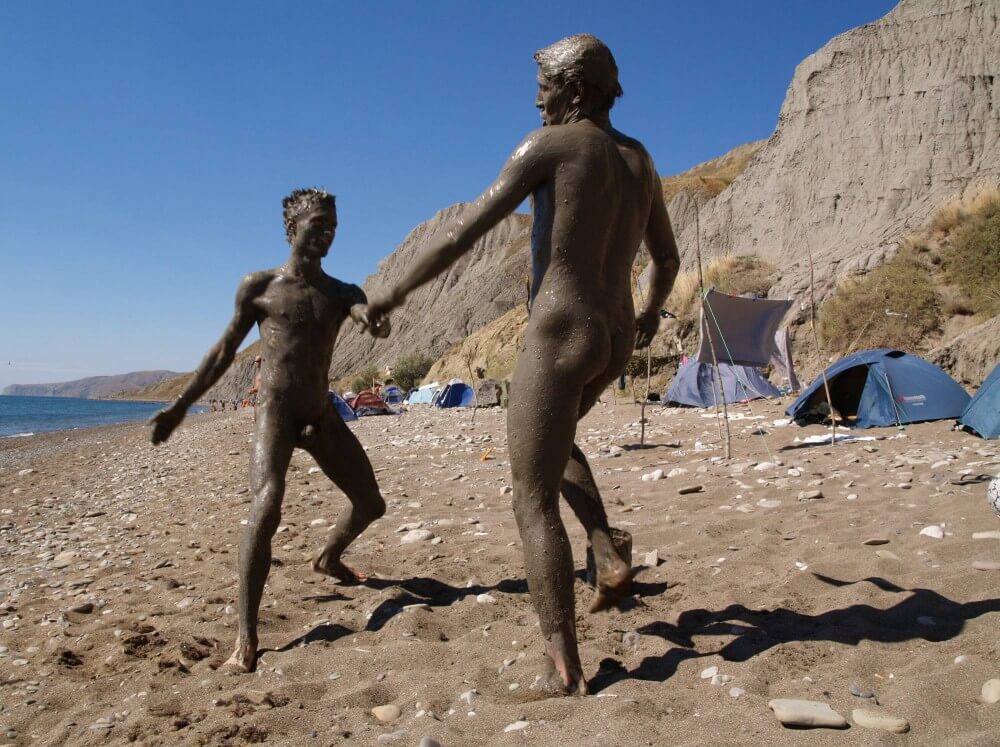 [PNuDL] Jr Nudist Nude Beach Mud Soldiers photos
