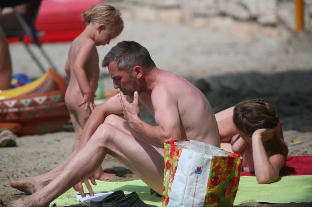 [PNuDL] Nude Beach Assortment photos
