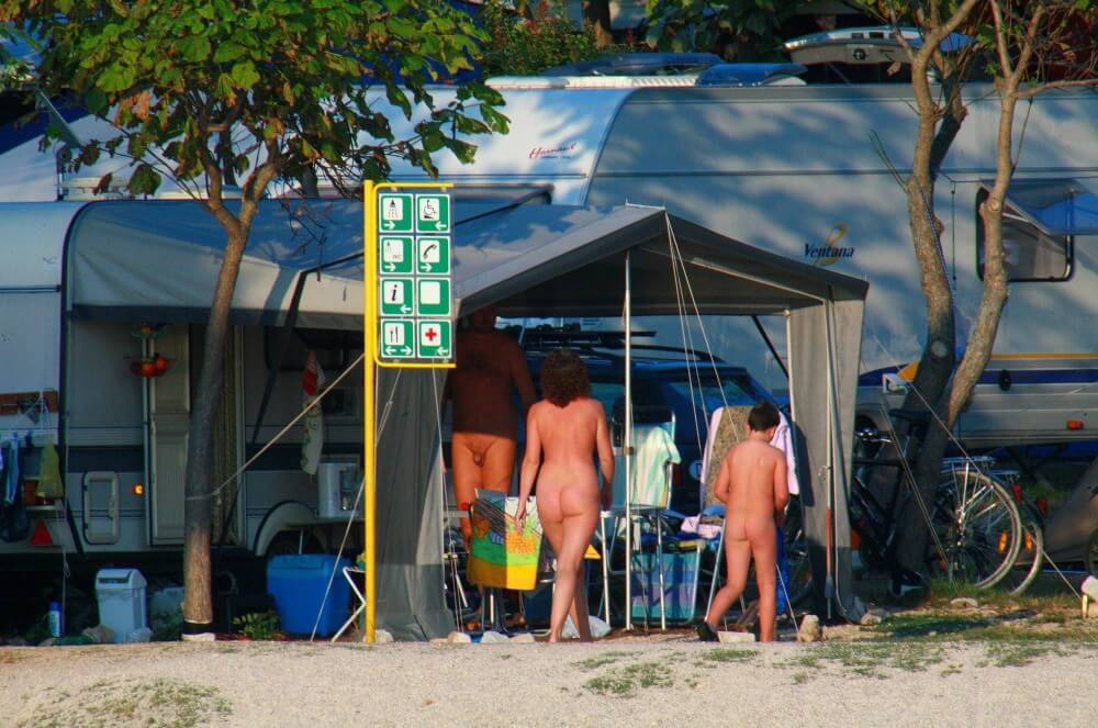 [PNuDL] Ula FKK Camping photo gallery