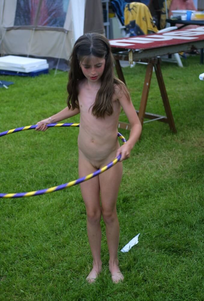 [PNuDL] Holland Grass Hula Hoops pics