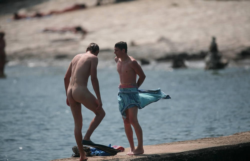 [PNuDL] Nudists Boys - Water Prep On The Ledge
