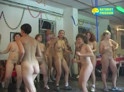 [PNuDL] Naturist Freedom: Discotheque in a Cellar