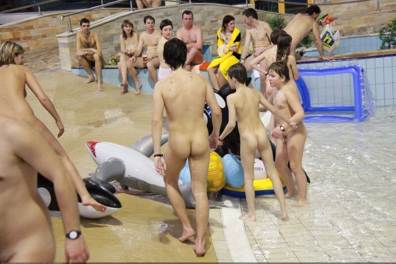 [PNuDL] Pool day celebration Big gallery