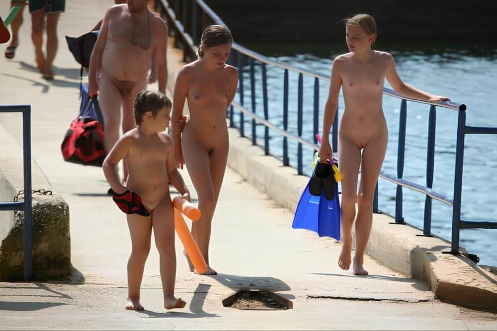 [PNuDL] Naturism photo gallery # 11