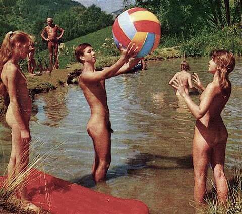 [PNuDL] Vintage nudism photos