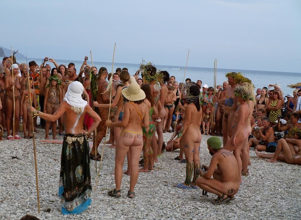 [PNuDL] Naturist Party Mega Bash pics