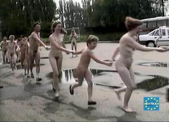 [PNuDL] Helios Natura: Tutti-Frutti Nudie - Eurovid FKK